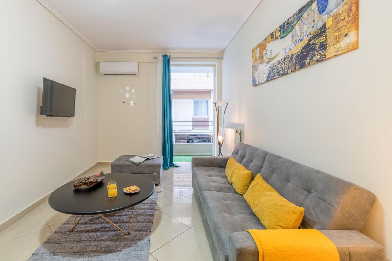Colourful Artistic Apart 100Mbps Center Of Athens Exterior photo